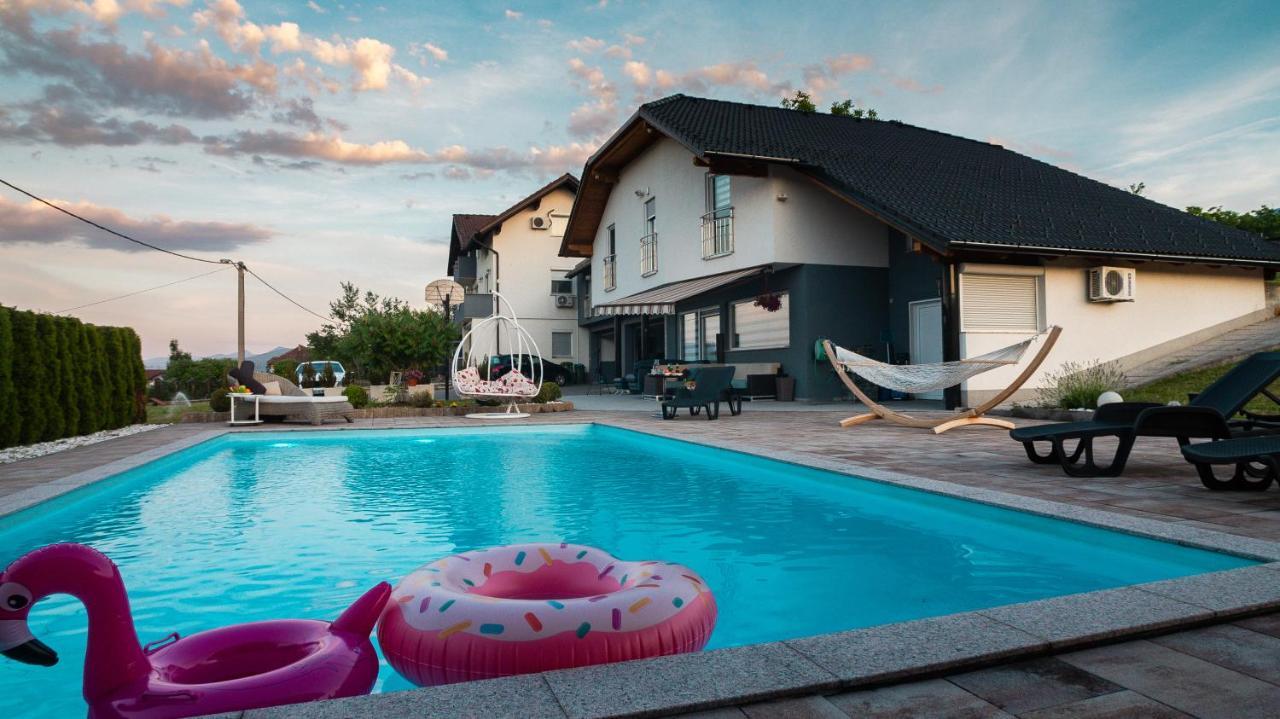 Villa De Luxe Bihac Ngoại thất bức ảnh