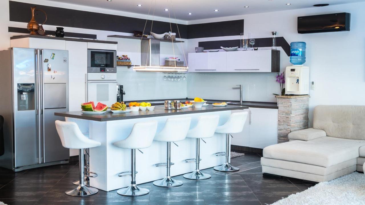 Villa De Luxe Bihac Ngoại thất bức ảnh