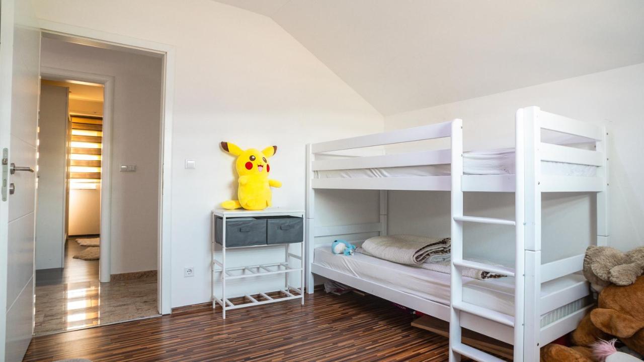 Villa De Luxe Bihac Ngoại thất bức ảnh