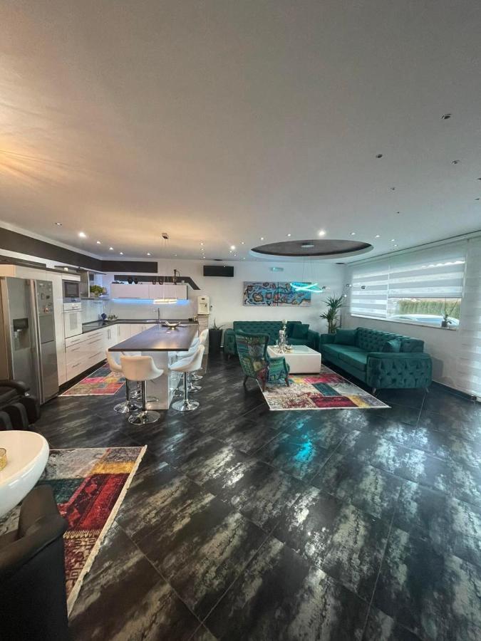 Villa De Luxe Bihac Ngoại thất bức ảnh