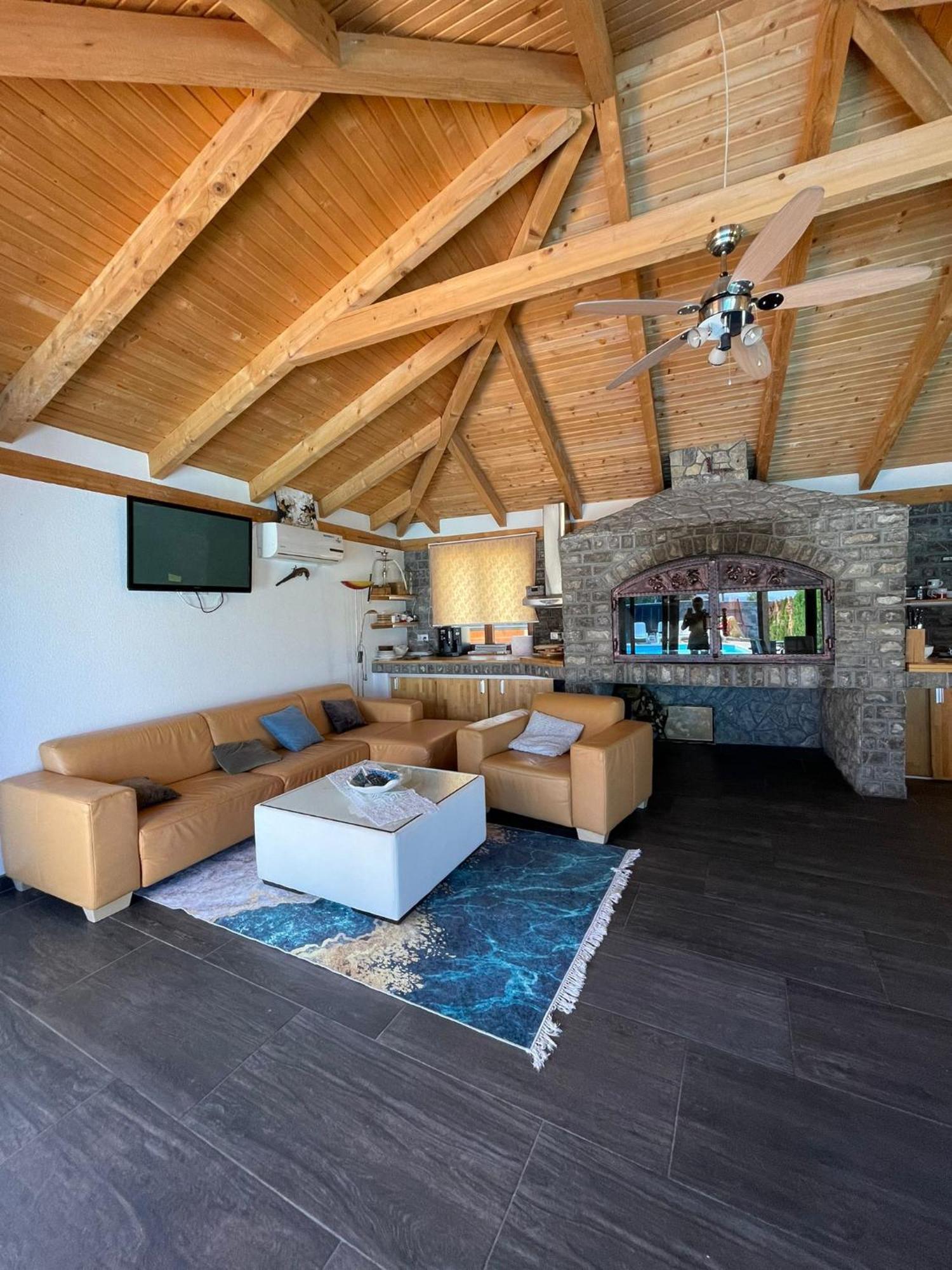 Villa De Luxe Bihac Ngoại thất bức ảnh